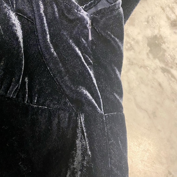 Jack Wills Velvet Dress - Picture 7 of 10